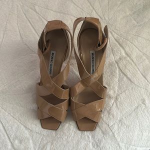 Manolo Blahnik Size 38 but fits like a 7